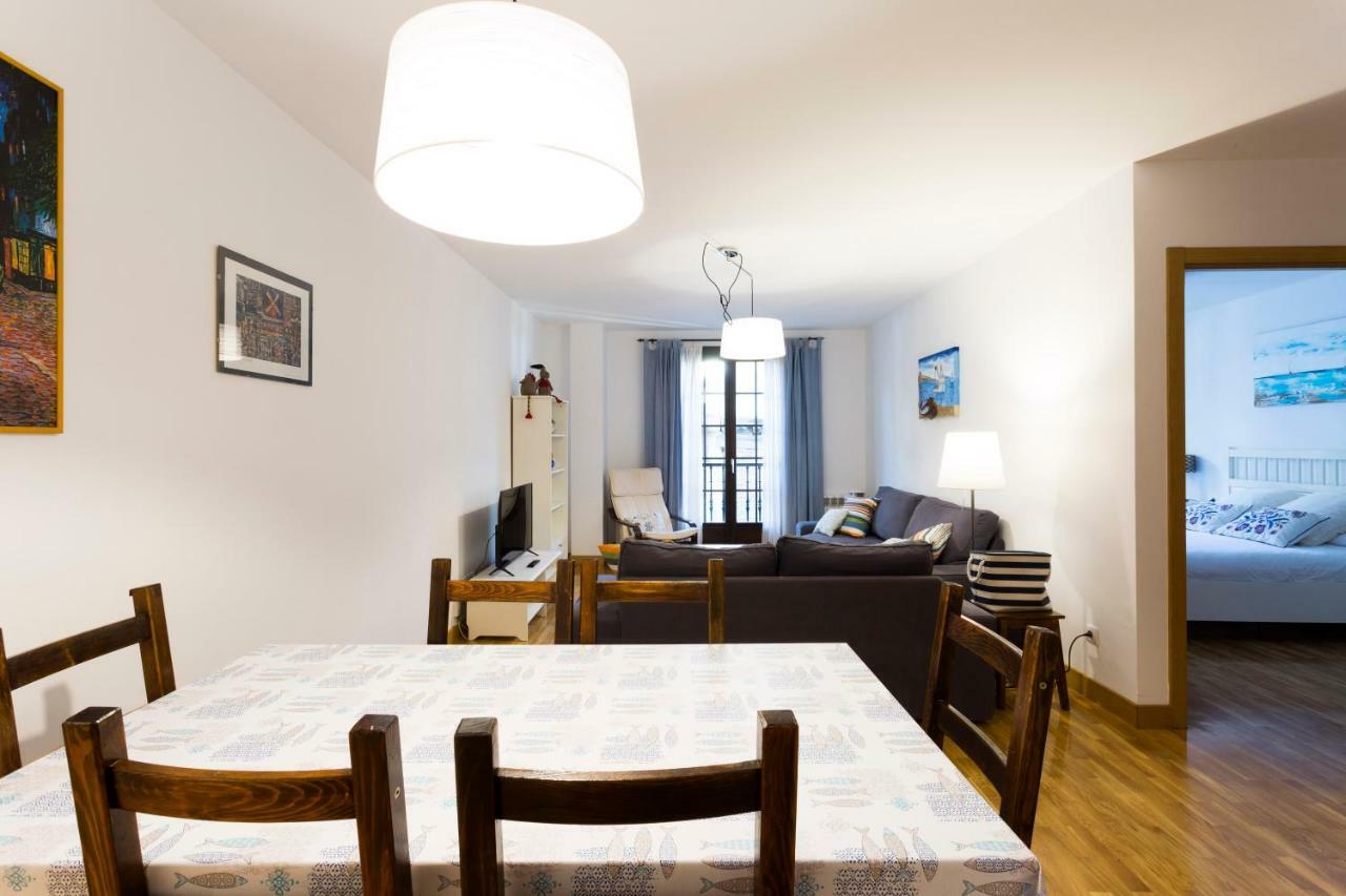 Ubilla - Basquenjoy Apartment